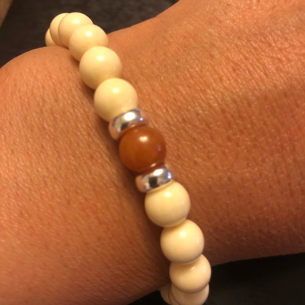 Seashell bracelet - Picture 2 of 3